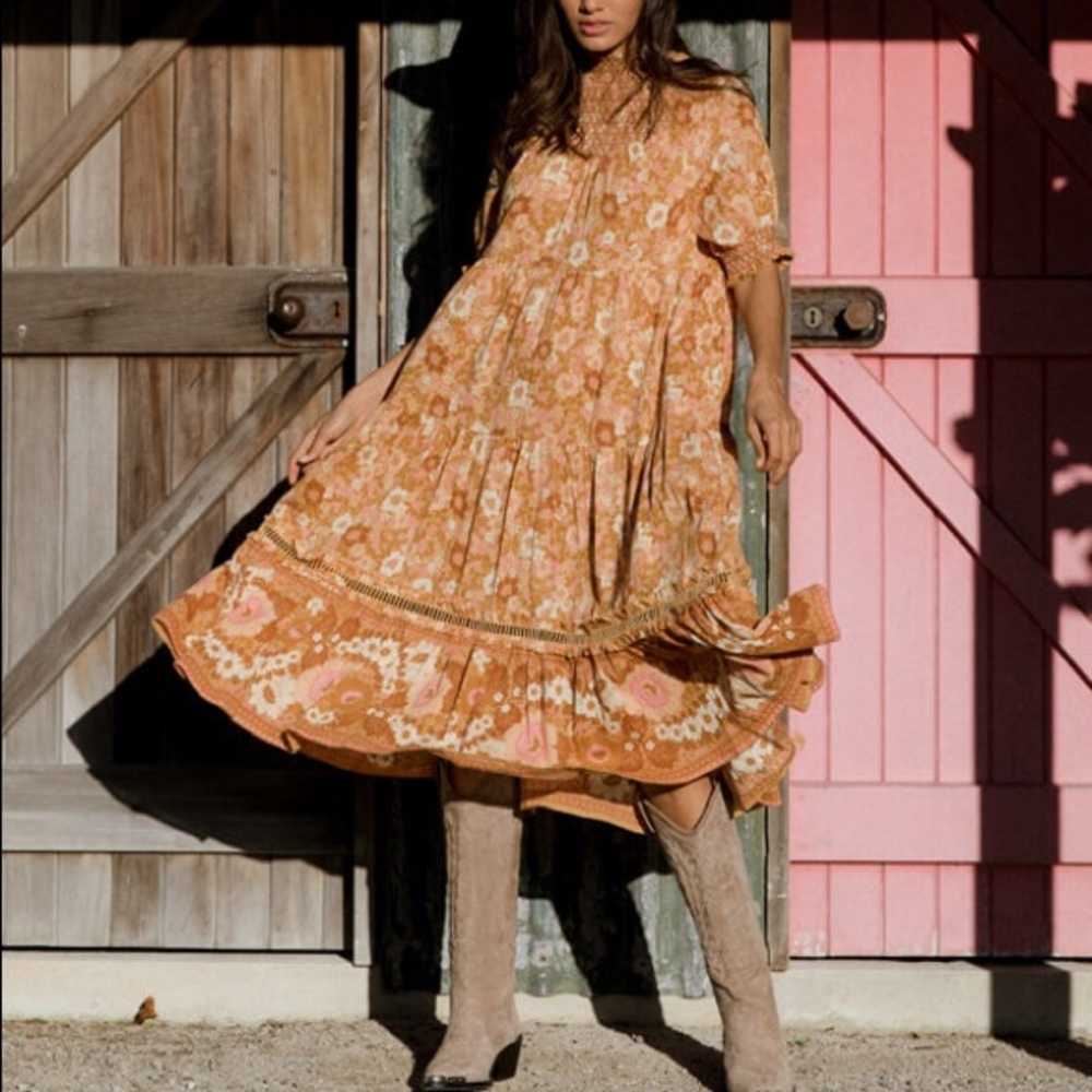 SOLD!!! BNWT Spell Anne Midi